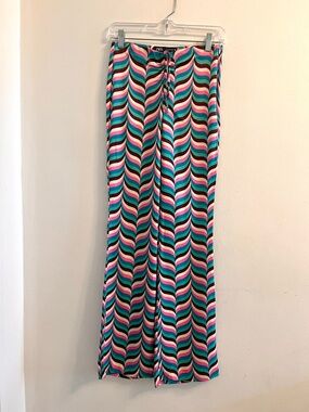 Sz. S Zara Multicolor Wave Print bell bottom Leg Pants